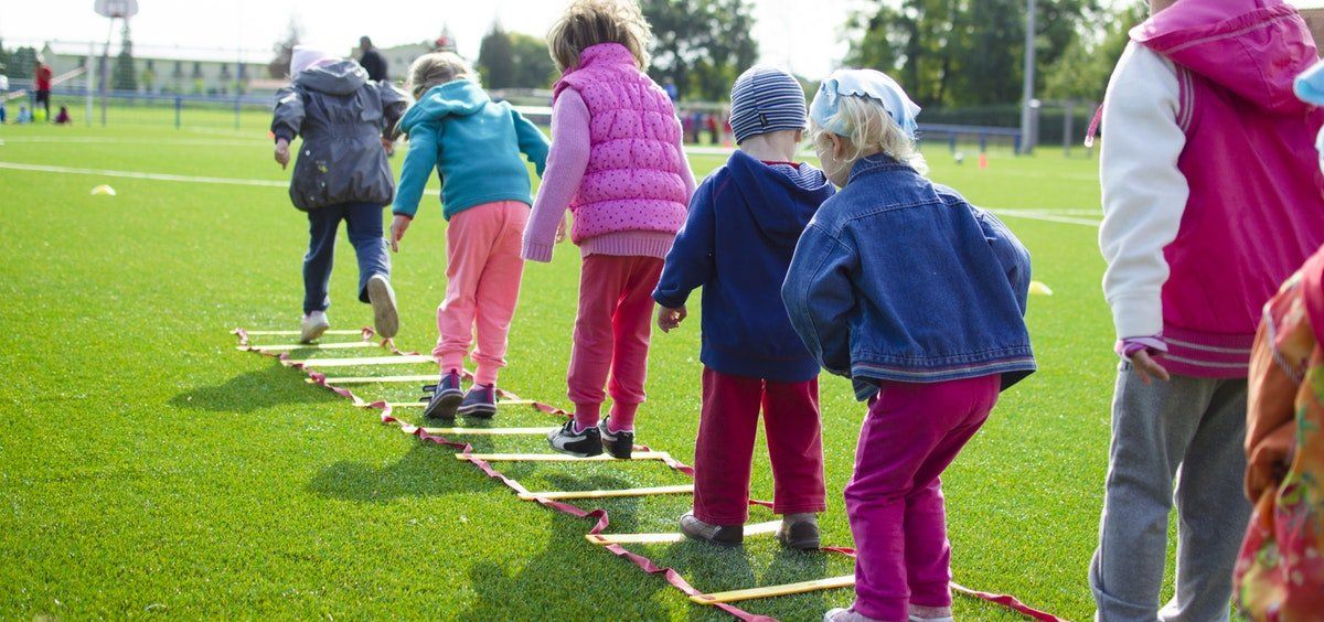 10 drastiriotites gia enisxysi tis adris kinitikotitas 2fbb531d