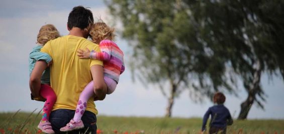 Τα 4 είδη συναισθηματικής γονεϊκής διαπαιδαγώγησης