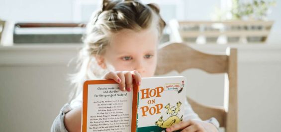 Τα οφέλη της ανάγνωσης βιβλίων στην ολόπλευρη ανάπτυξη των παιδιών